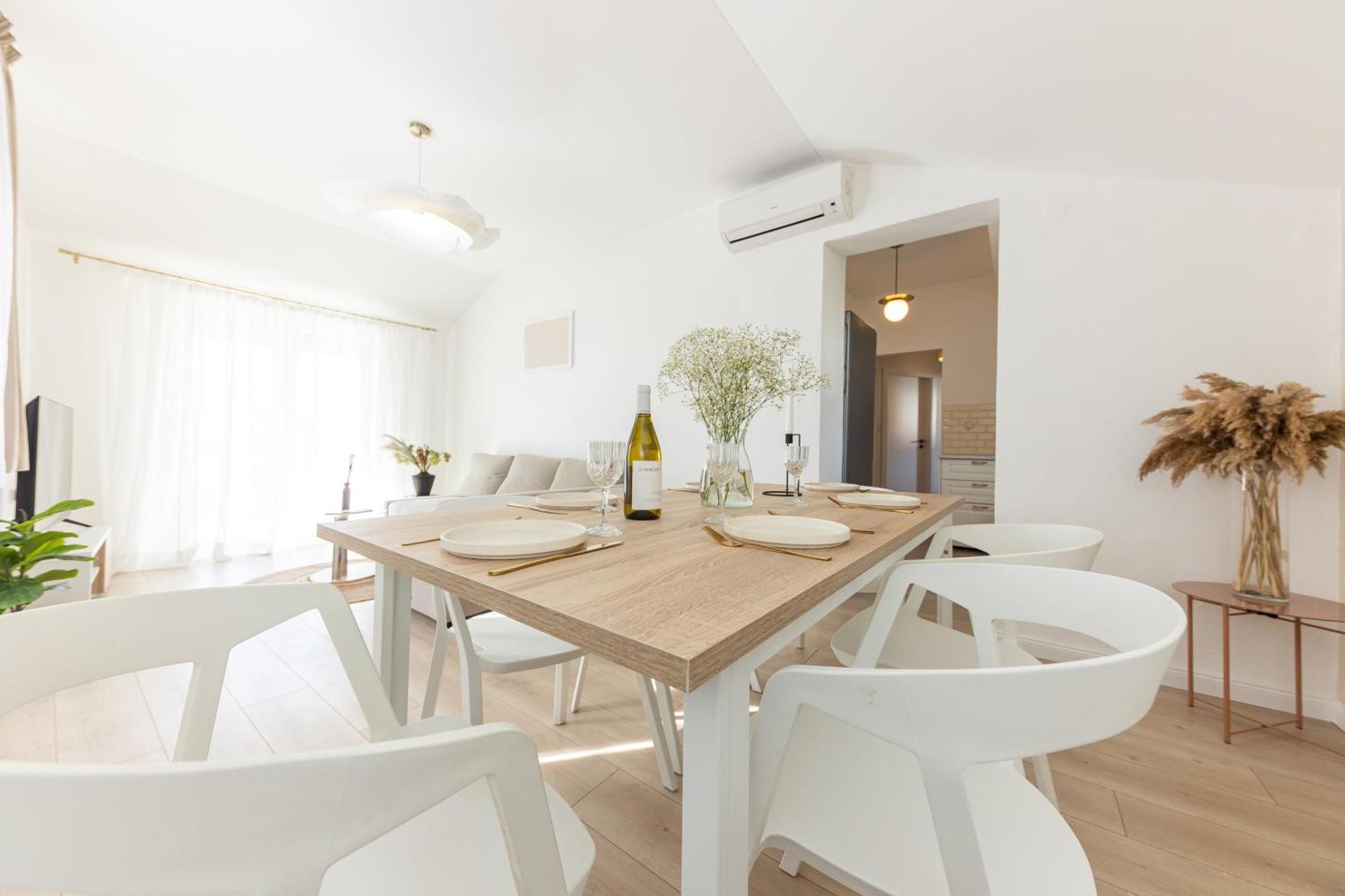 Holiday House Castelli Каштела Экстерьер фото